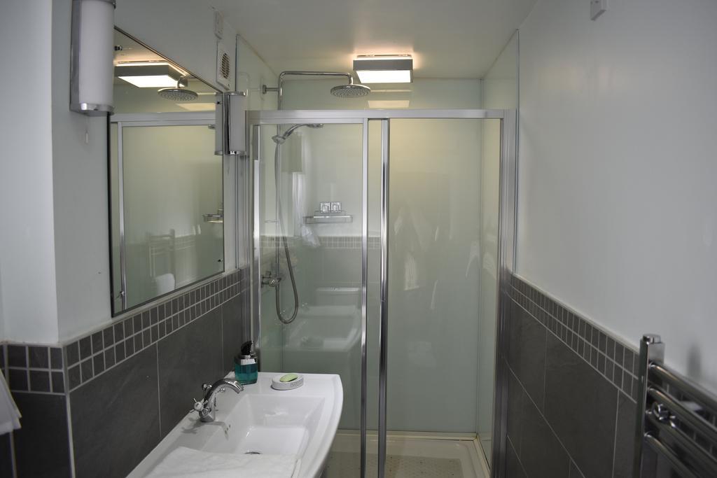Verdon Guest House Stoke-on-Trent 외부 사진